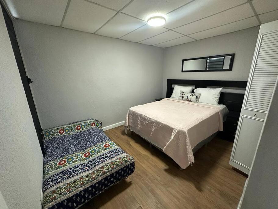 Residencia Preciosa De 2 Planta Villa San Salvador Ngoại thất bức ảnh